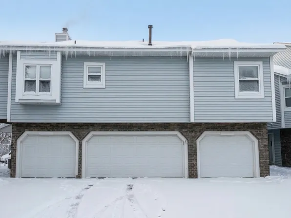 5329 Highpointe Ter, Bloomington, MN 55437