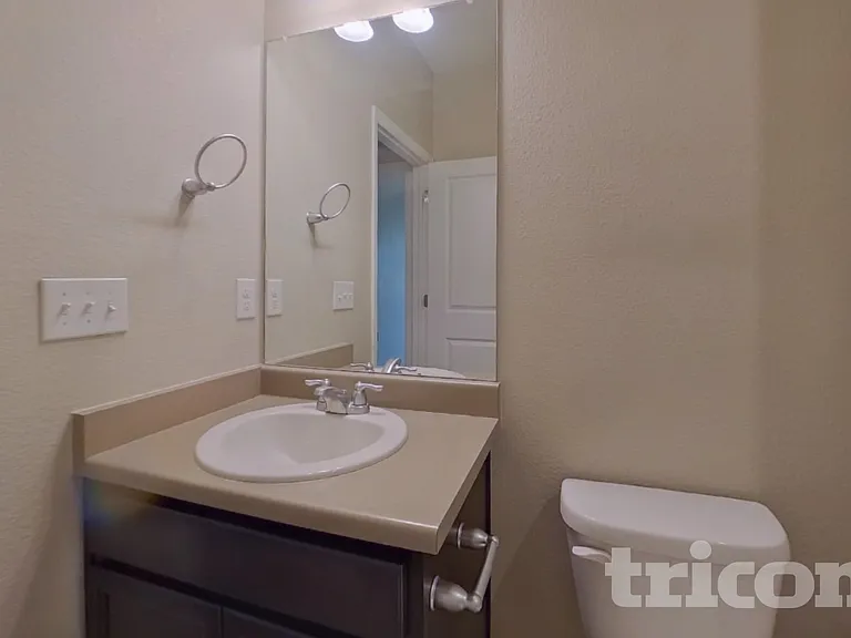 26792 E Byers Ave — Photo 18