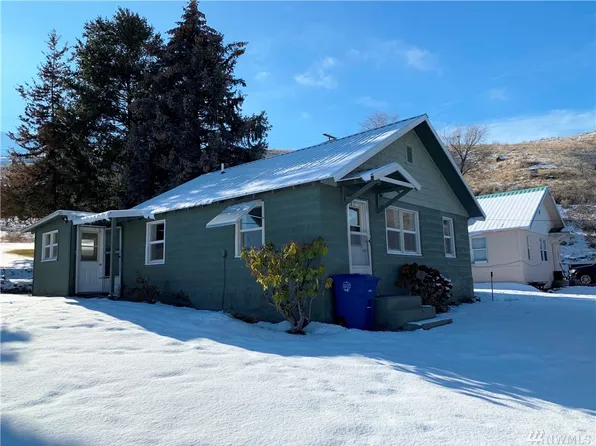 304 E Nebraska St, Chelan, WA 98816