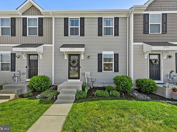 2nd image of 29032 Saint Thomas Blvd