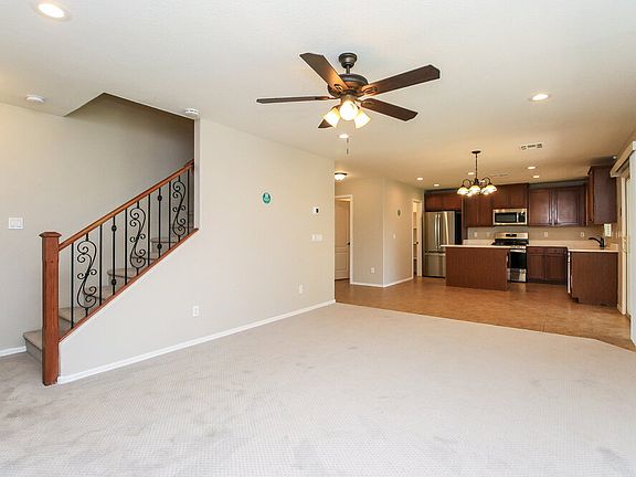 5th image of 1003 E Daniella Dr