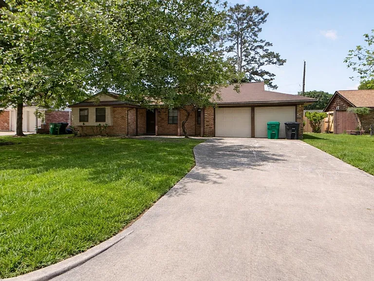 2027 Ottawa Ln — Photo 24