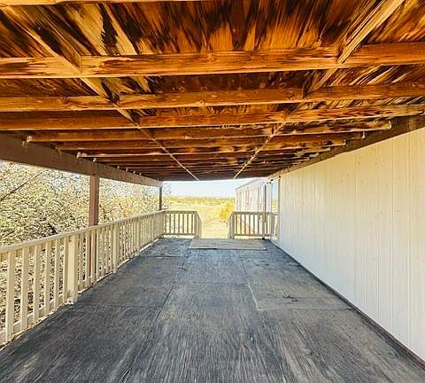 4th image of 36985 Avenue 42e