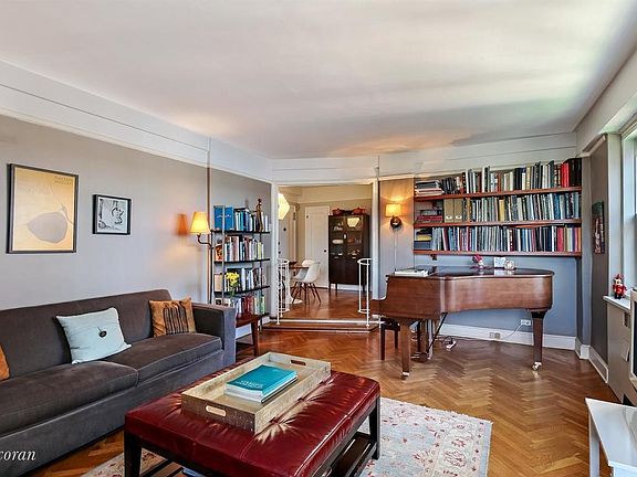 2nd image of 180 Cabrini Blvd APT 87