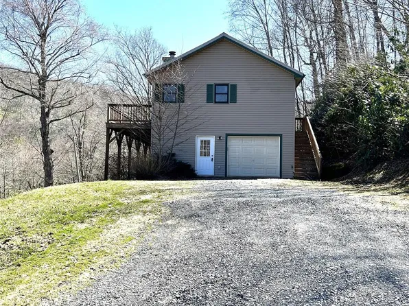 140 Plott Balsam Rd, Maggie Valley, NC 28751
