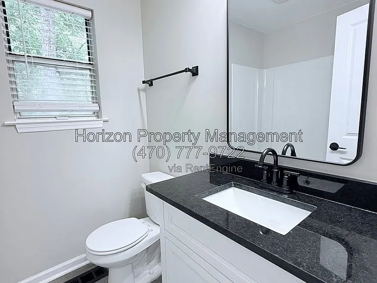 4042 Hidden Hollow Ter #B — Photo 10