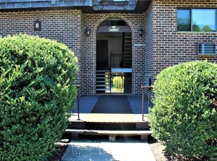 8 Briarcliff Dr S APT 813, Ossining, NY 10562