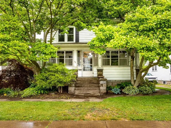 321 Ohio St, Huron, OH 44839