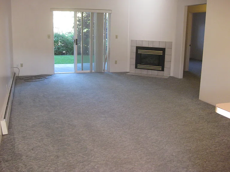 4104 Hillview Way — Photo 9