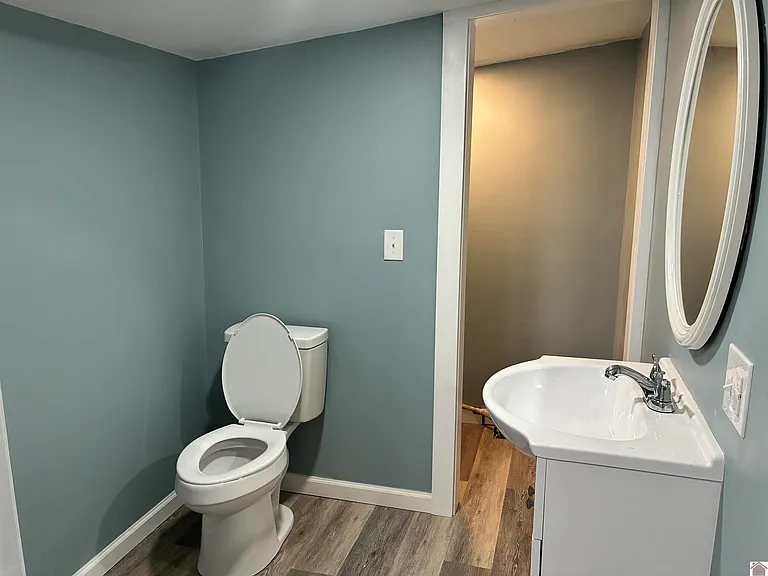 1207 Markham Ave — Photo 19