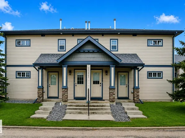 2565 Hanna Cres NW #19, Edmonton, AB T6R 0M4