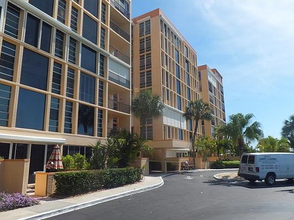 4th image of 7400 Sun Island Dr S APT 411