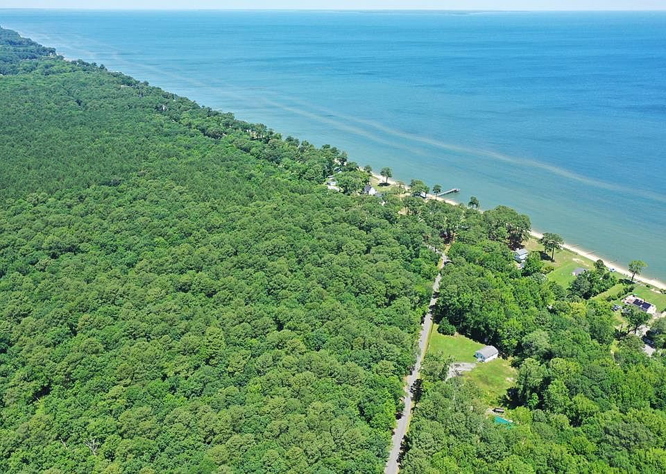 1st image of Devils Wood Yard Rd