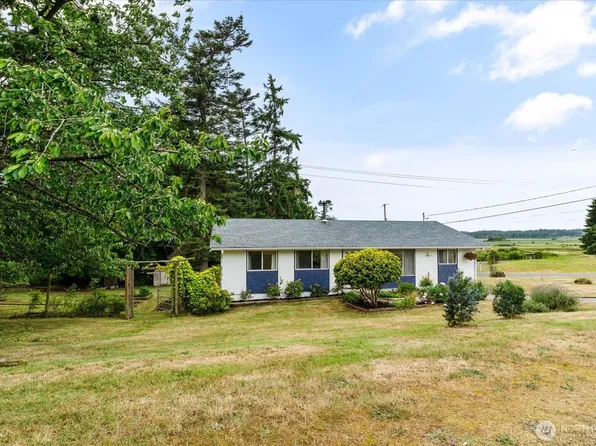 975 Ferry Avenue, Coupeville, WA 98239