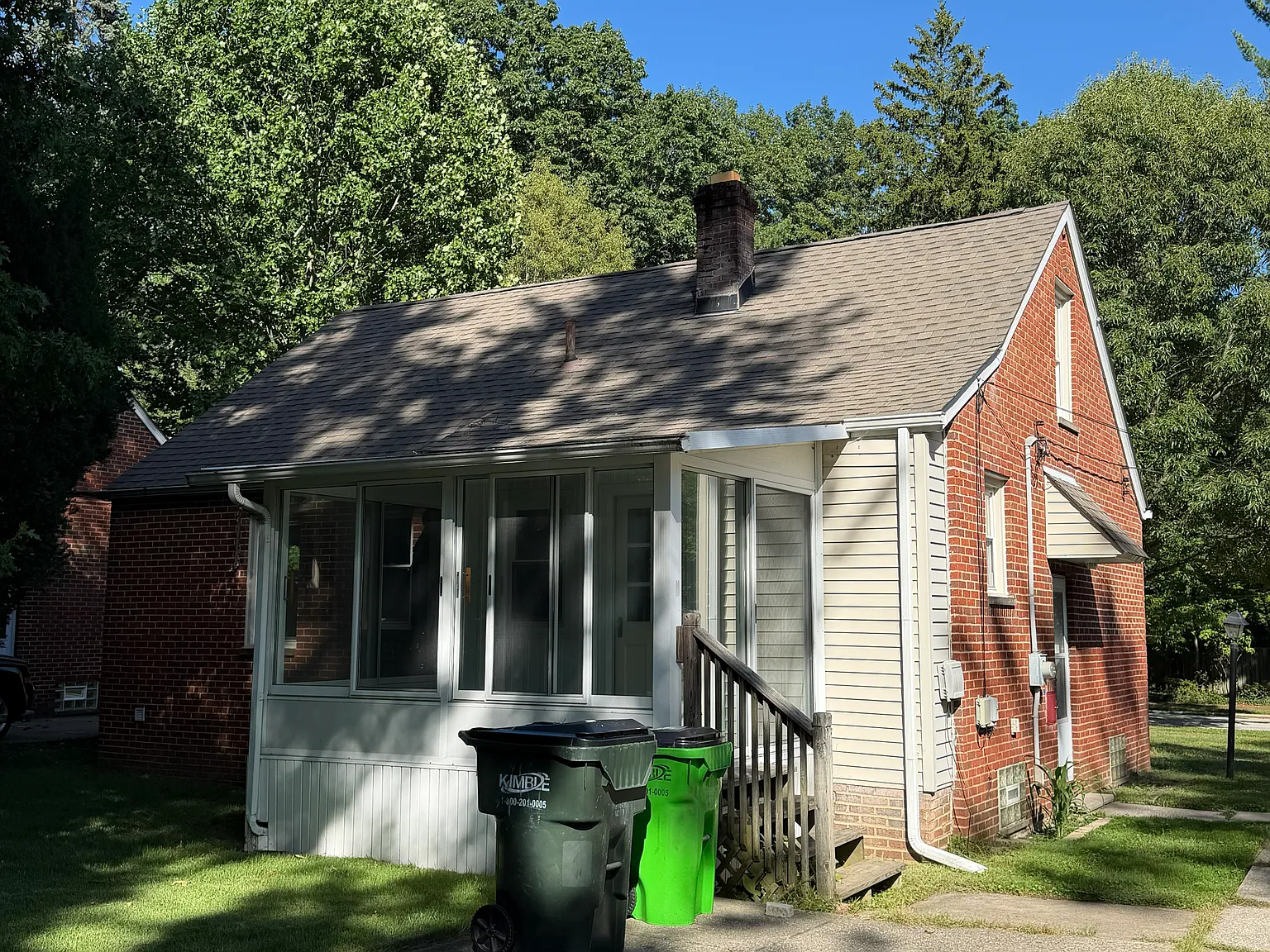 3 bed, 1269 sqft, $1,850 — Photo 2