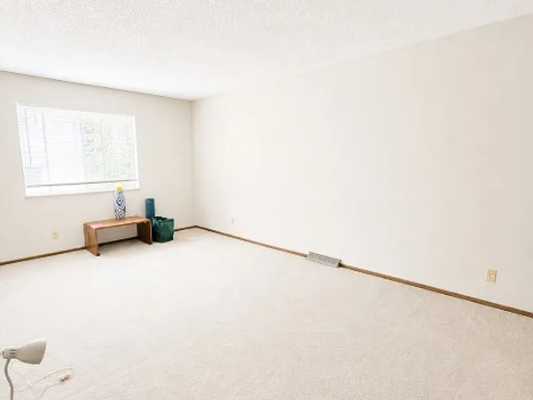 9777 Orangewood Dr — Photo 11