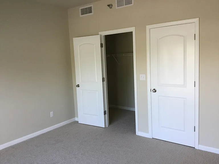 1612 C St SW #5 — Photo 8