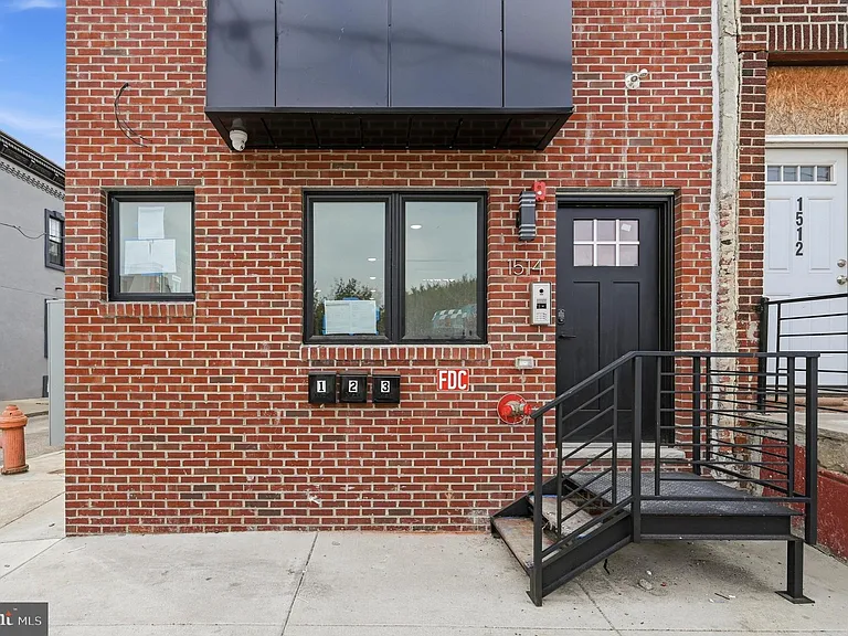 1514 S 22nd St #1 — Photo 8