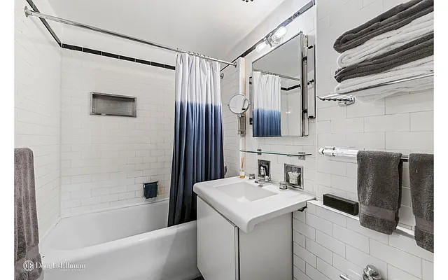 Sold by Douglas Elliman | media 6