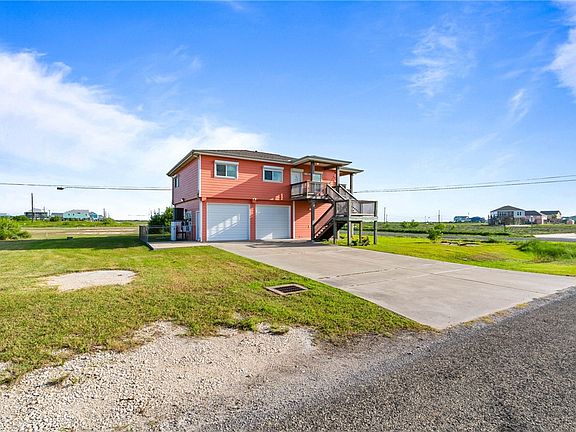 4th image of 74 Castle Oak Ln