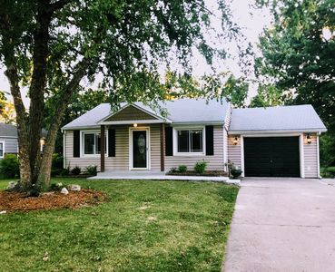 8008 N Broadway Ave, Kansas City, MO, 64118