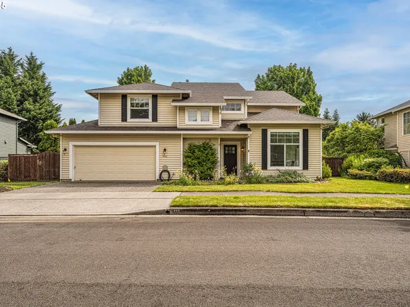 983 NE Ayrshire Dr, Hillsboro, OR 97124