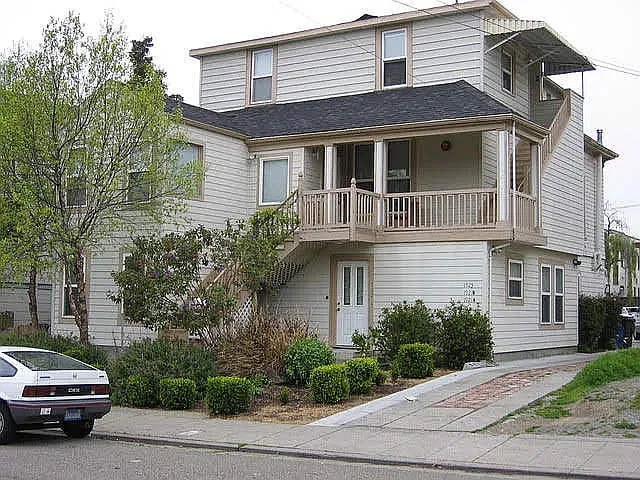 1921A Haste St #A — Photo 7