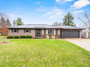 W6177 Plymouth St, Appleton, WI 54914