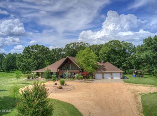 12550 Greenleigh Ln, Neosho, MO 64850