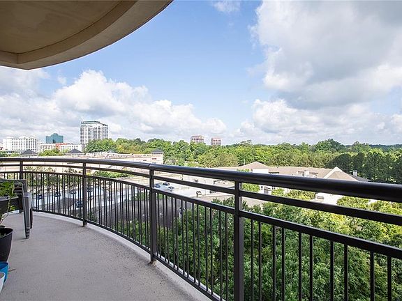 3rd image of 3445 Stratford Rd NE APT 903