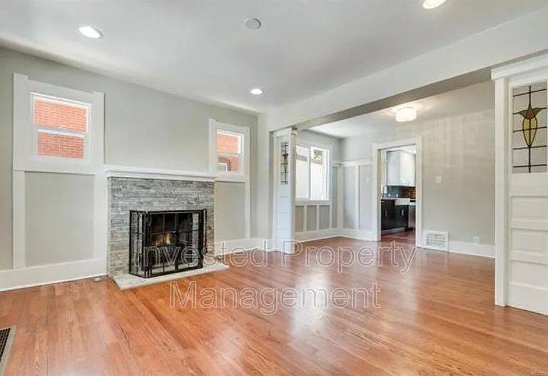 2063 S Pearl St — Photo 11