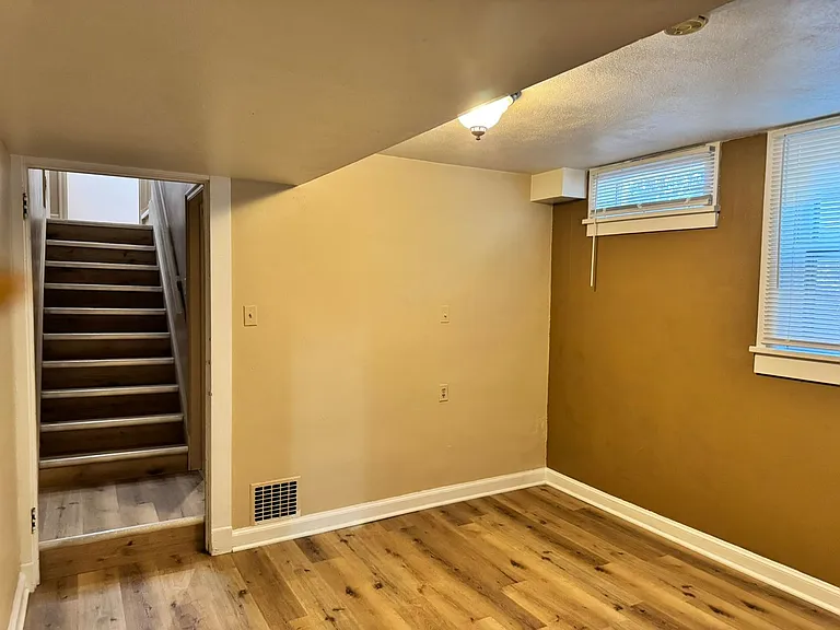 3321 Central Ave — Photo 17