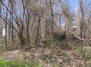 5 Skinner St, East Hampton, CT 06424