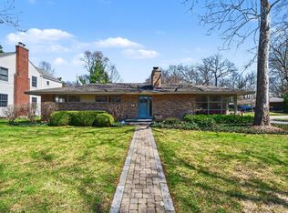 1064 Santa Cruz Dr SE, East Grand Rapids, MI 49506