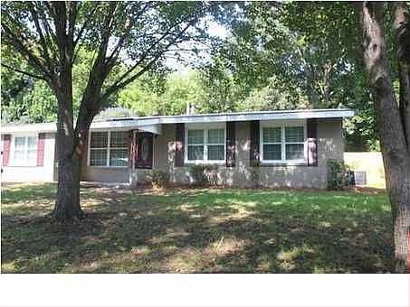 1st image of 3863 Sherwood Dr