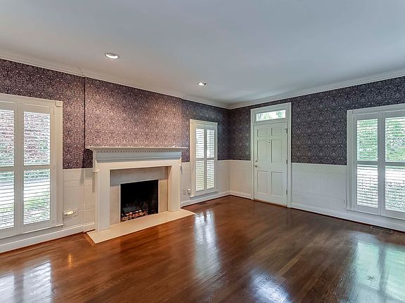 5th image of 209 Wilkinson St