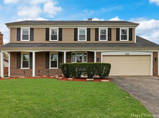 707 W Nichols Rd, Arlington Heights, IL 60004