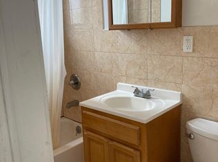 70-41 65th Pl #3L, Ridgewood, NY 11385