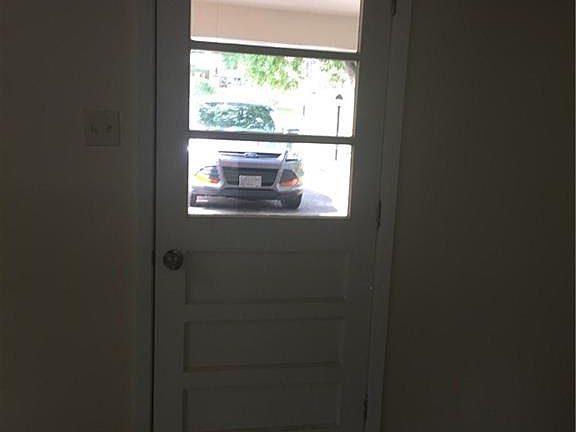 3rd image of 9091 Avalon Dr