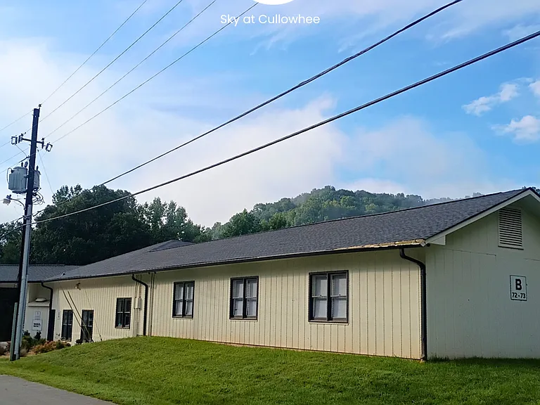 Sky at Cullowhee - Modern Living! - 50 % off First month — Photo 14