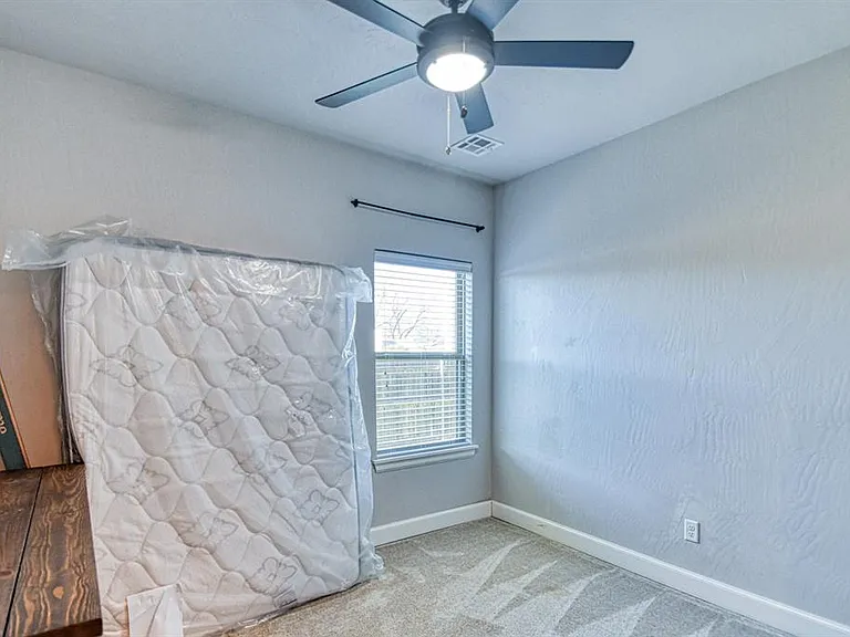 2325 Rivercross Ct — Photo 27
