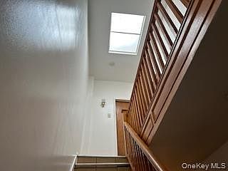 4th image of 61-38 Grand Avenue