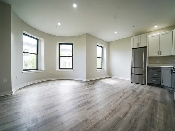 10 Blackwood St, Boston, MA
