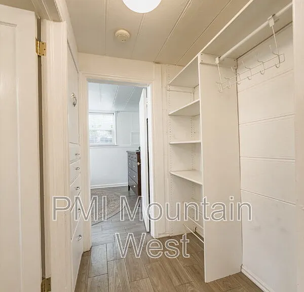 2122 S 1800 E — Photo 57