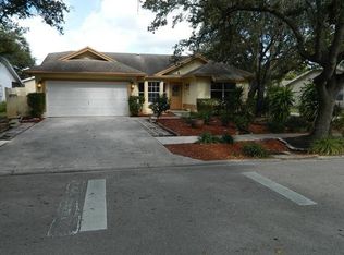 9535 NW 25th Ct, Coral Springs, FL 33065