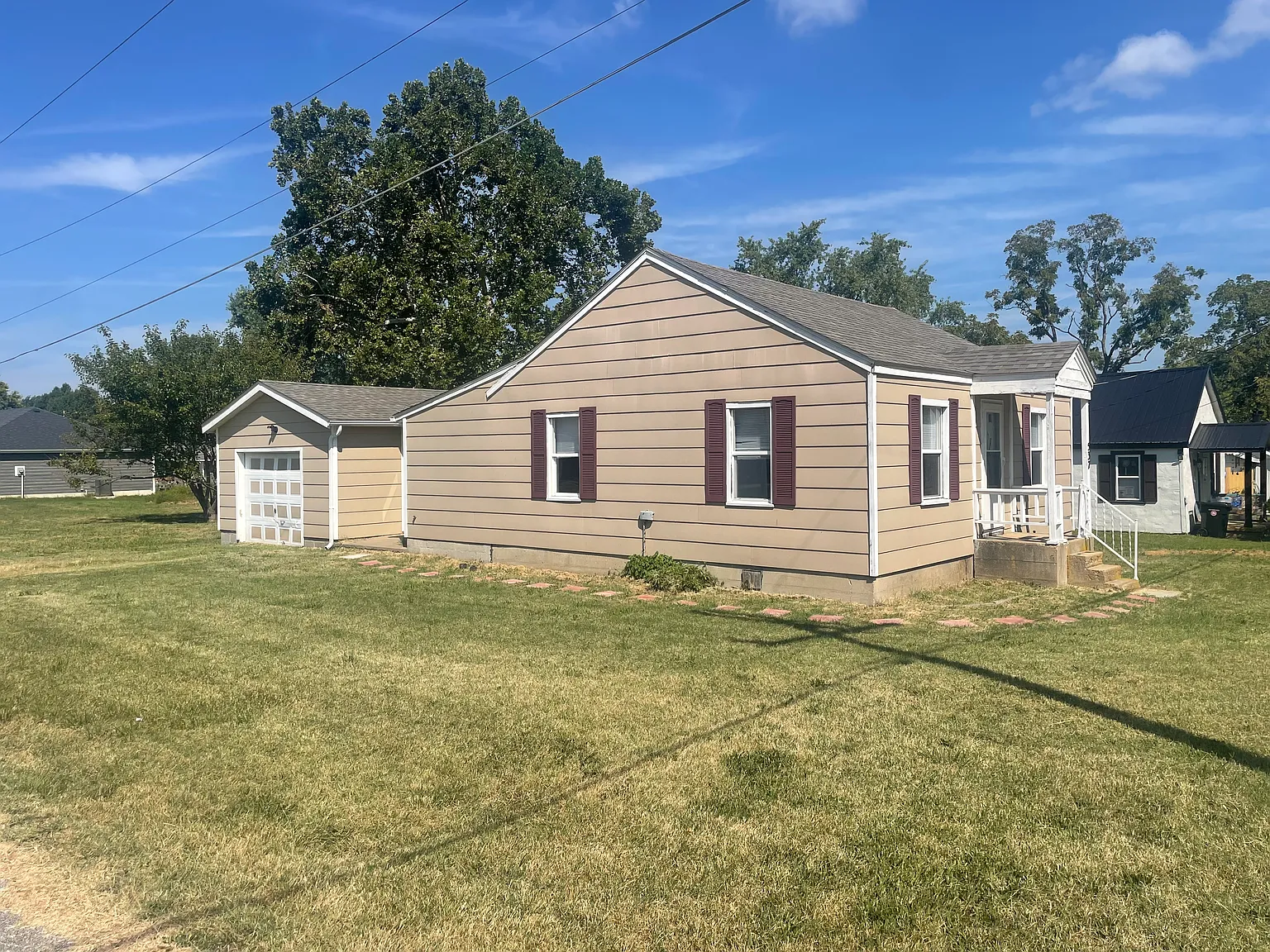 2 bed, 900 sqft, $1,000 — Photo 3