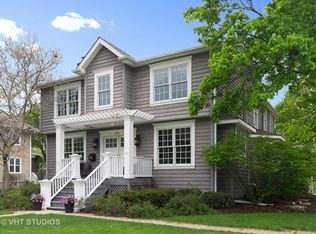 801 N Main St, Wheaton, IL 60187