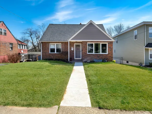 120 Henderson Ave, Norwood, PA 19074