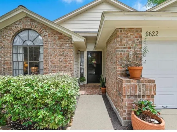 8622 Sparkling Springs Dr, Houston, TX 77095