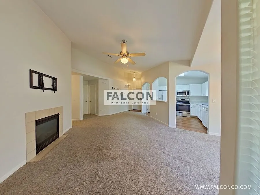Dazzling Condo In Springs Ranch! — Photo 4
